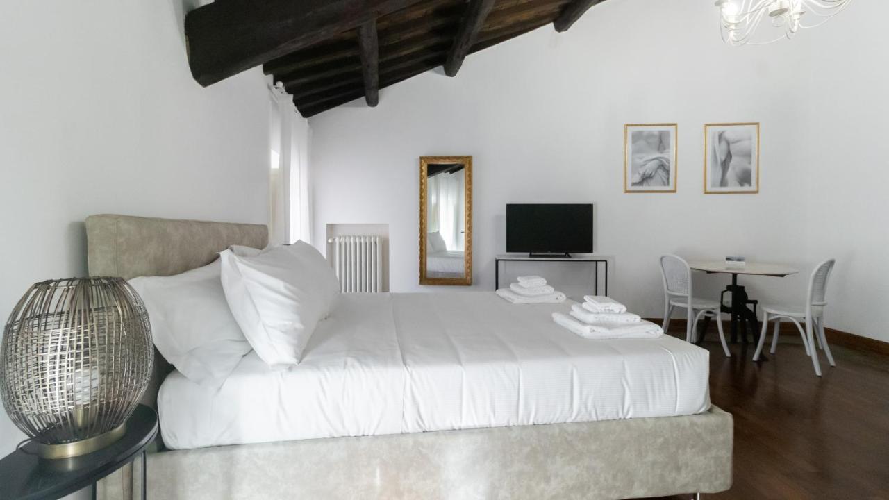 Italianway - Barberini Elegantia Apartments Roma Exterior foto