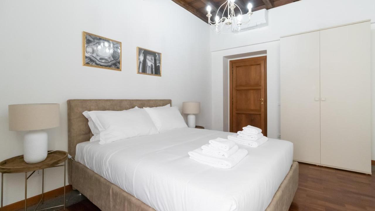 Italianway - Barberini Elegantia Apartments Roma Exterior foto
